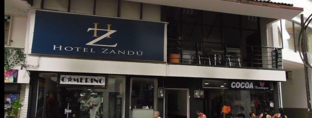 Hotel Zandu Pereira Buitenkant foto