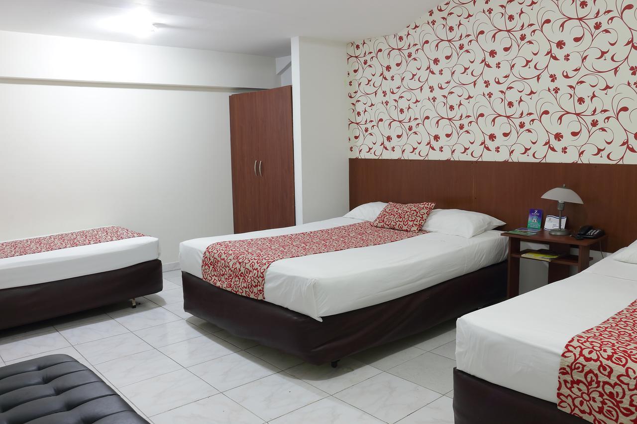 Hotel Zandu Pereira Buitenkant foto